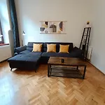 Pif Apartments Hirscher