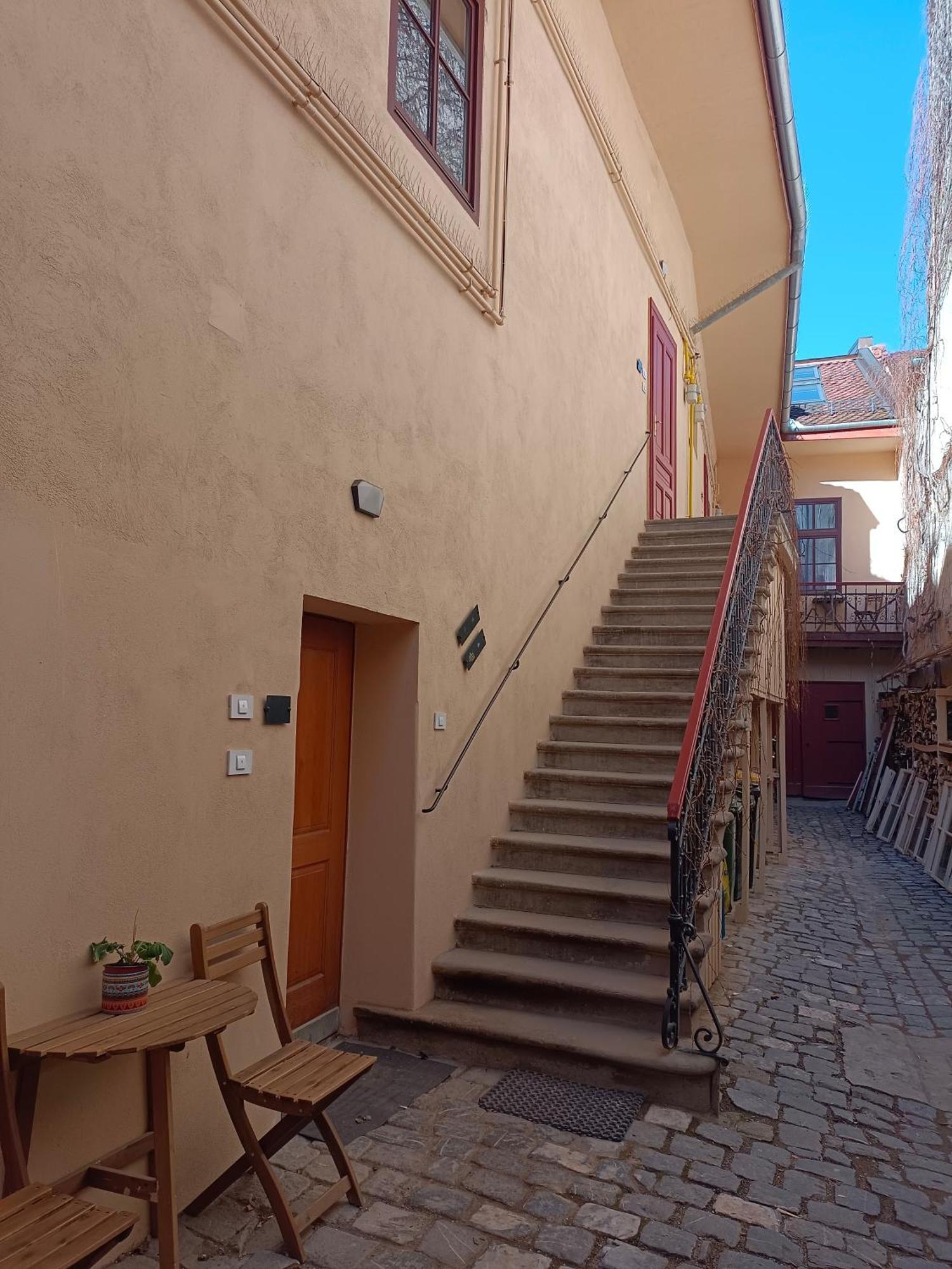 Apartment Pif Hirscher Brașov